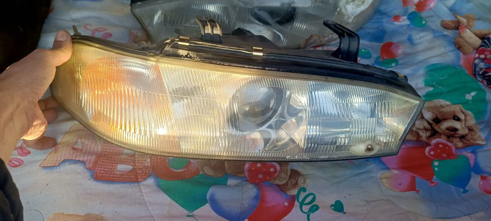 Продам фары Subaru legacy b3