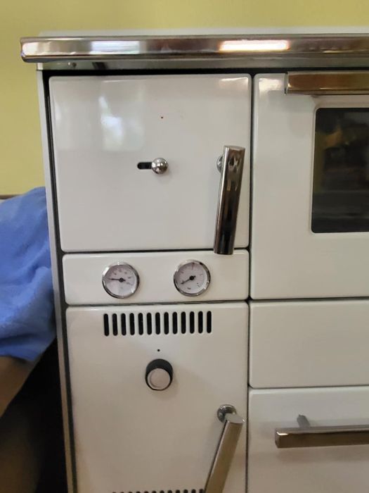 Сръбска печка с водна риза