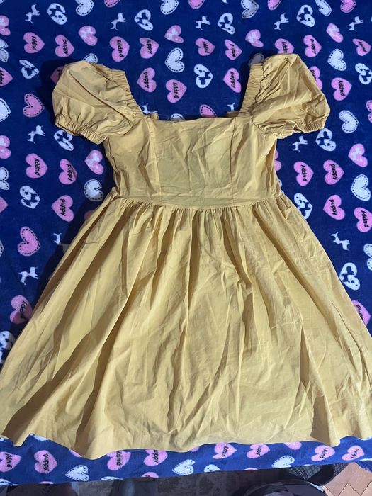 Рокличка чисто нова ищ