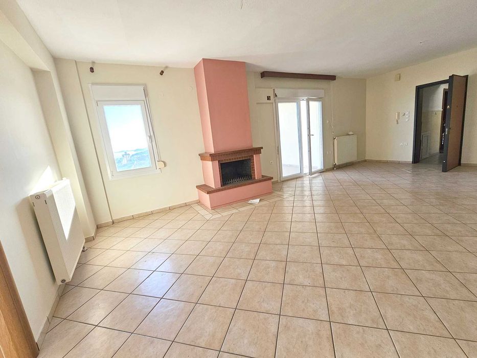 Продава се  апартамент 124 кв.м в Агиос Анаргирос на Кавала (код 4388)