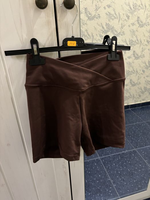 Дамски дрехи чисто нови/ втора употреба