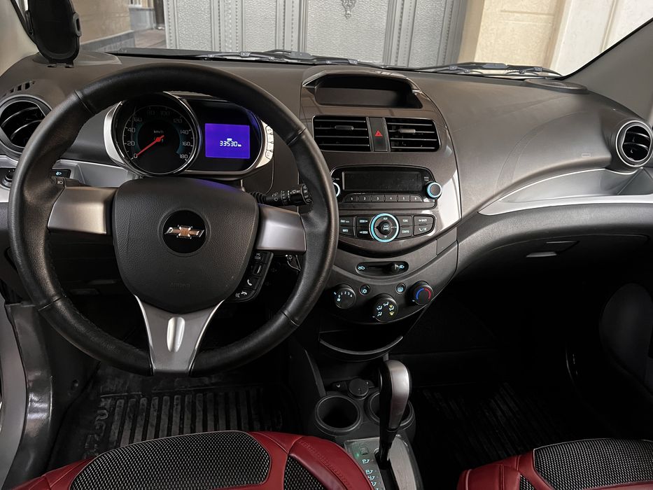 Arenda Spark 4 pozitsa avtomat full 2021 yil probeg 33,500 km
