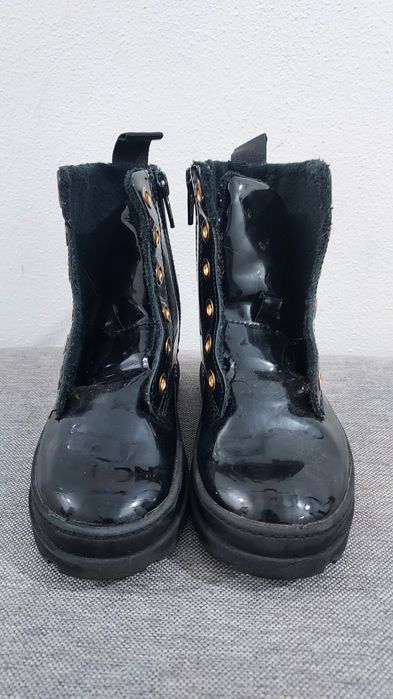 Ghete copii din lac, negre, H&M