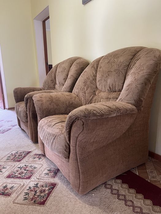 Продам кресло 2 шт