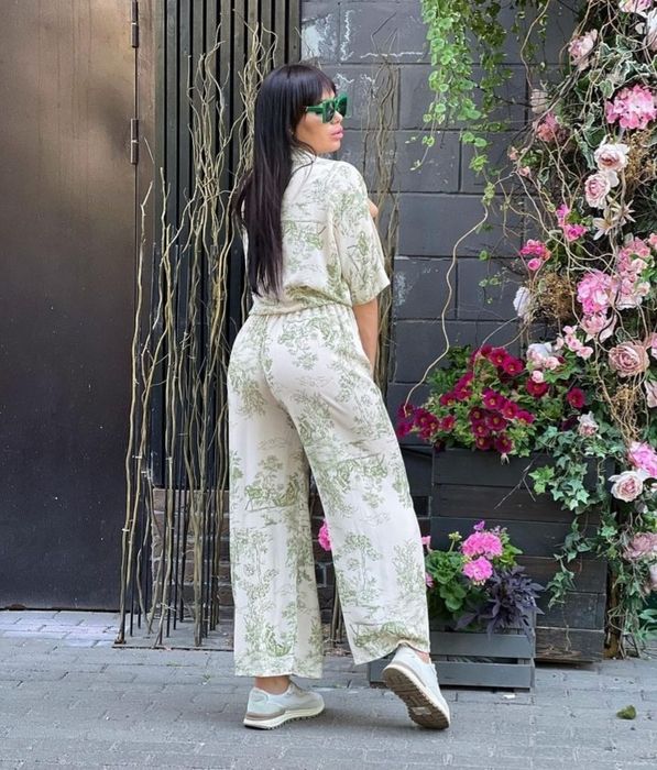 Новый костюм в стиле Dior