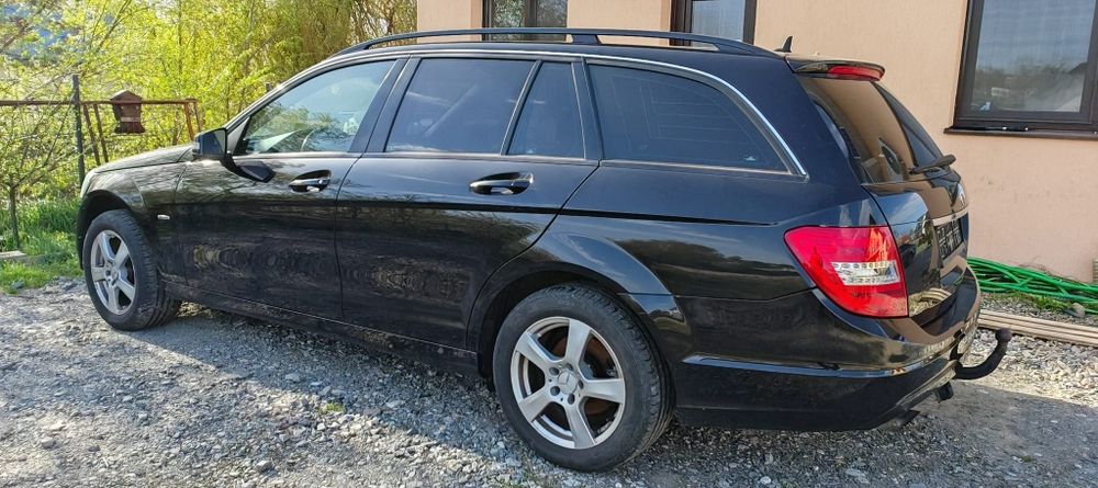 Mercedes C Class W204 Euro 5 2013 Face-lift pentru piese (motor defect