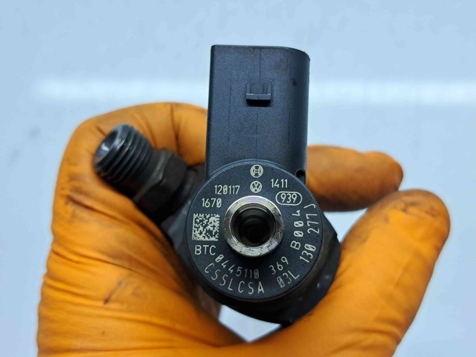 Injector  AUDI A4 (8K2, B8) [Fabr 2008-2015] 03L130277J 2.0 TDI CFHC 1