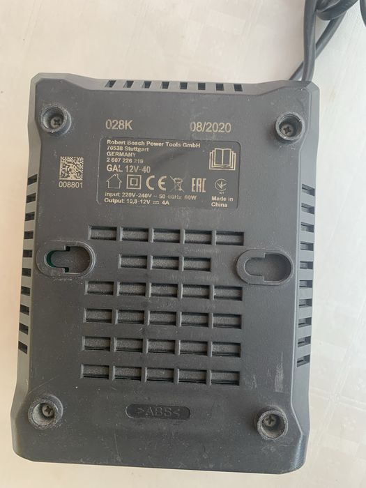 Incarcator bosch GAL 18v 40 . Bosch GAL 12v 40