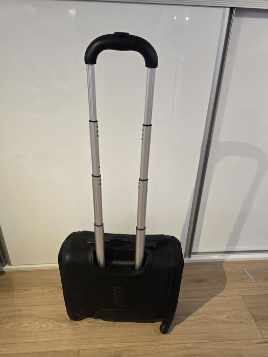 Samsonite spinner nefolosit