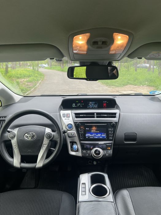 Vand Toyota Prius plus