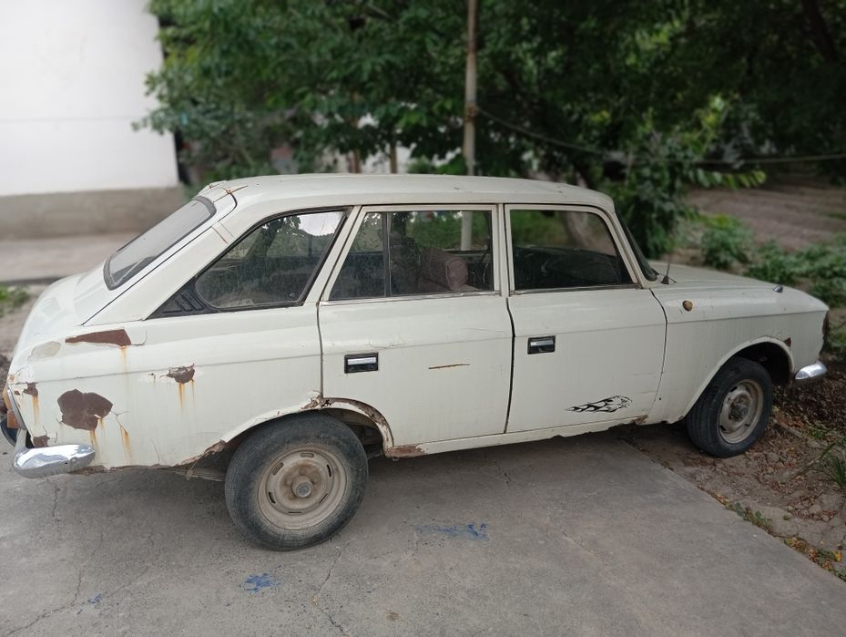 Москвич комби 412 Сотилади