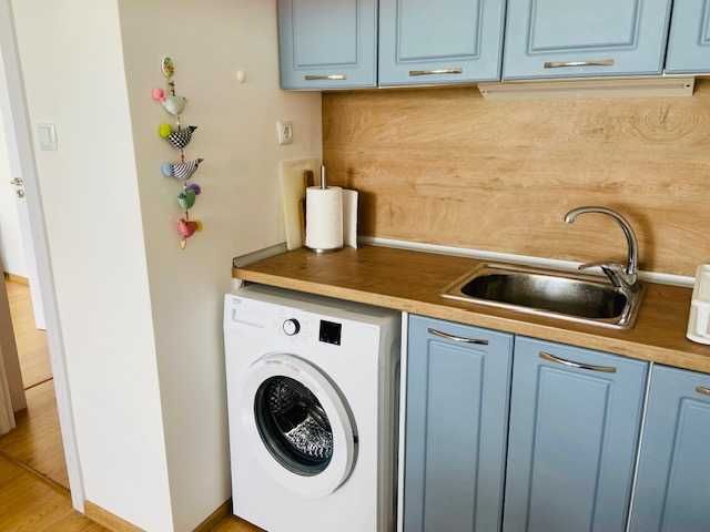 Дава се под наем Двустаен апартамент в София, Център - 60 кв.м за 400 € - Снимка #2