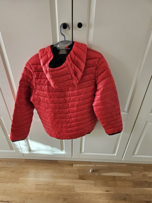 Юношеско яке reserved ново