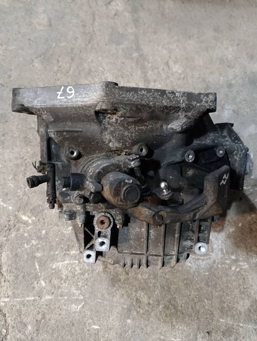 Скоростна кутия 6 степ. Opel Astra H Zafira B 1.9 cdti