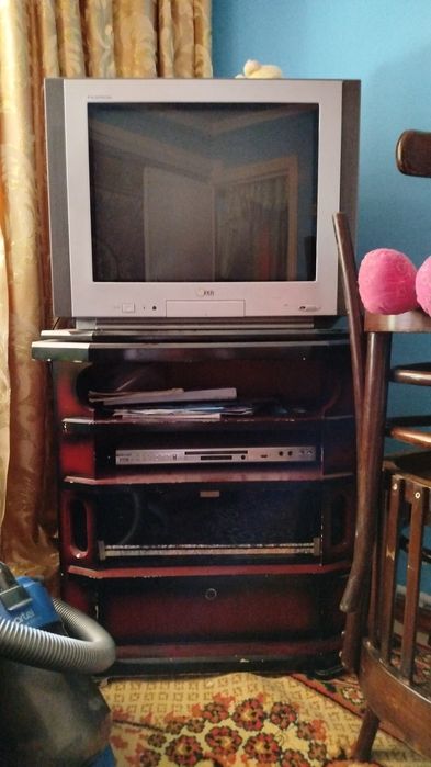 LG FLATRON в отличном состоянии