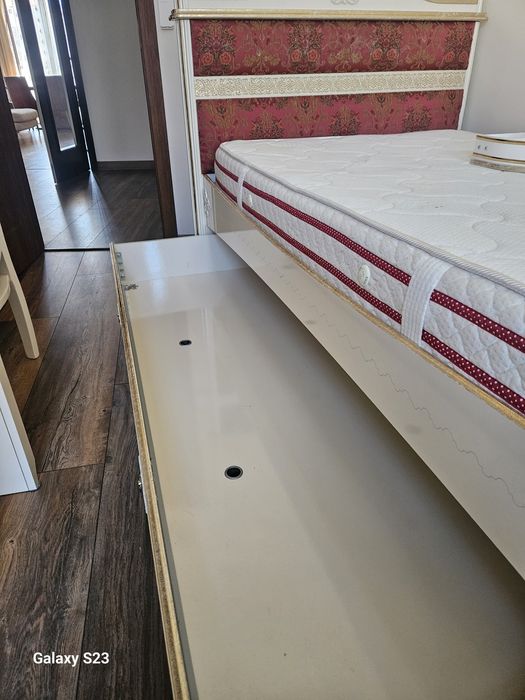 Детско легло в бароков стил 120х200