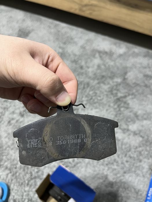 тормозные колодки ВАЗ 2108