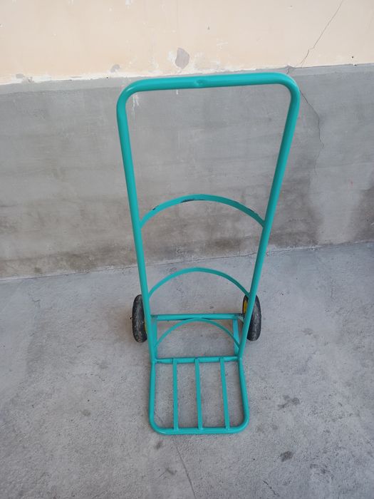 yangi yasalgan turuba .15li.  1.yarim stenka