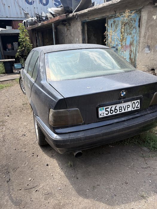 Продам BMW E36 на ходу
