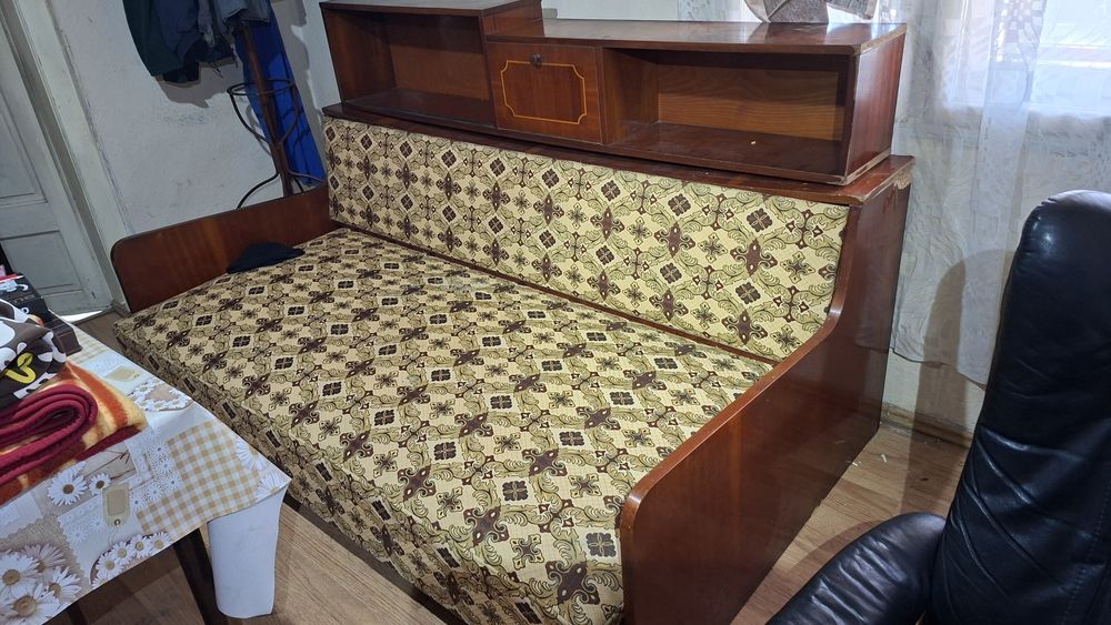 Pat model vechi  cu arcuri