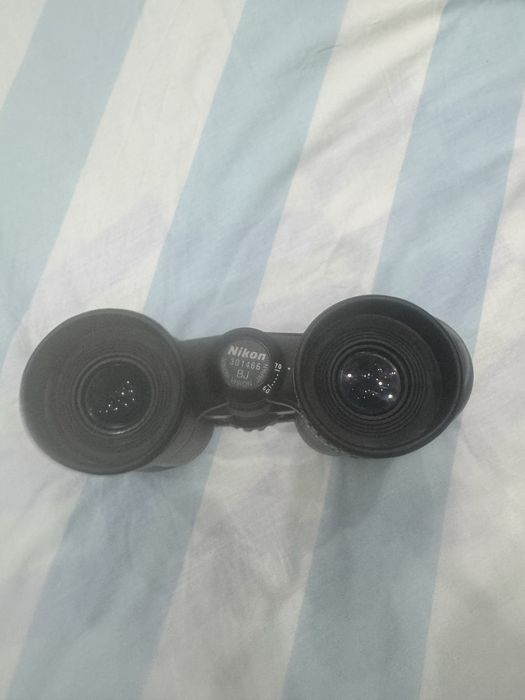Binoclu Nikon performant , rezolutie 60-70