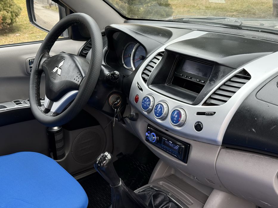 Vând l200 in stare excelentă