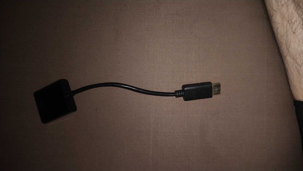 Кабель VGA и HDMI