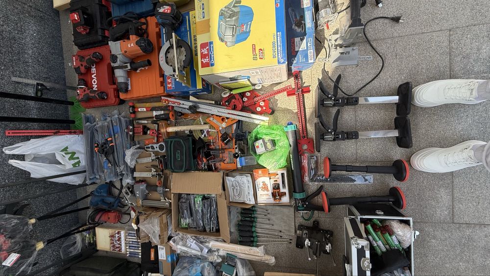 Шурповерт, дрель, лазерь, линейка