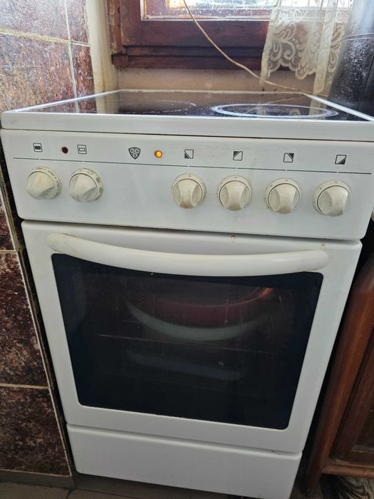 Печка с керамичен плот Dessauer