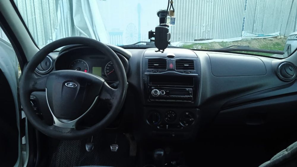 Гранта 2020 ваз машина