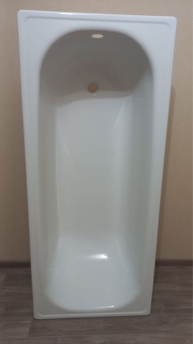 Ванна           .