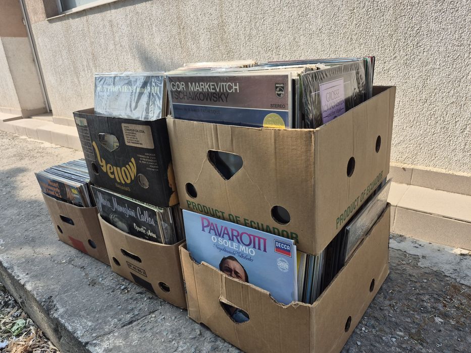 Vând din stocul de 2000lp Discuri Vinil muzica clasica ,lot 100,200lp