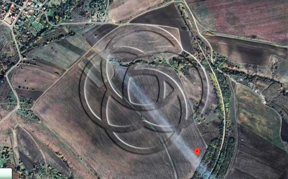 Парцел/нива с възможност за вкарване в регулация с лице към път