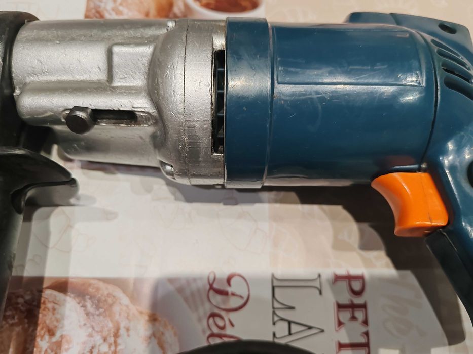 Елпром  упм 2-16 бормашина двускоростна  ударна