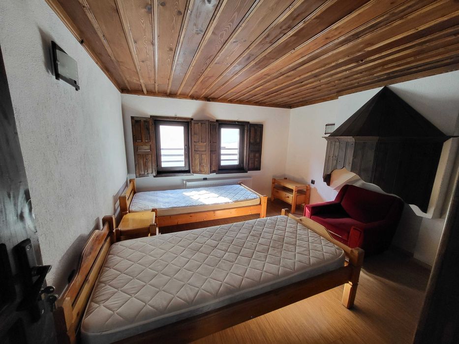 Продава се Къща в с. Соколовци, Област Смолян - 222 кв.м за 428 €/кв.м - Снимка #12