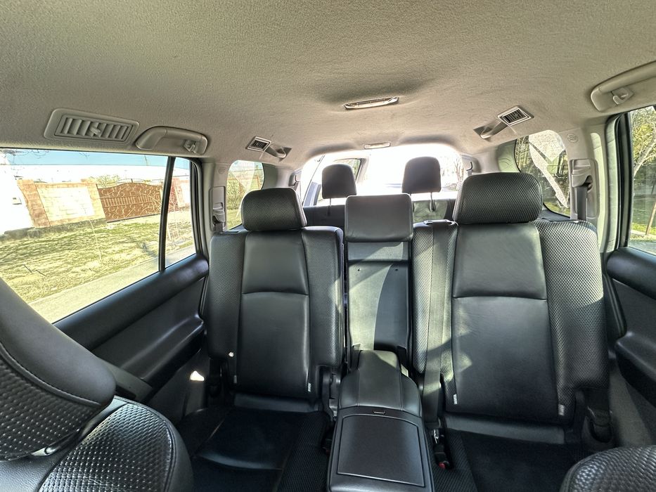 Тойота ланд крузер прадо