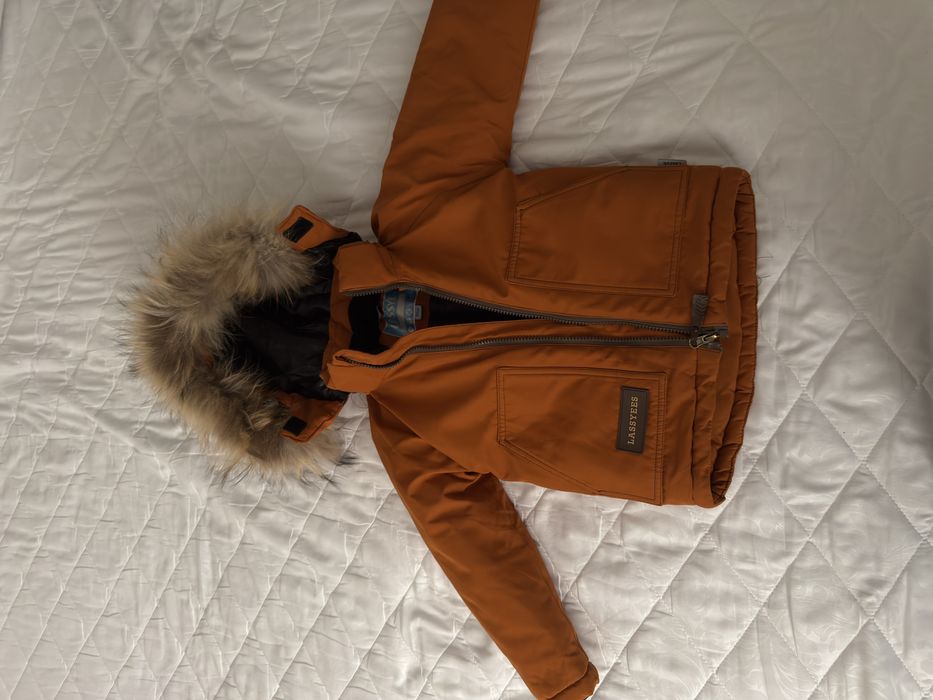 Продам куртку  в отличном состоянии