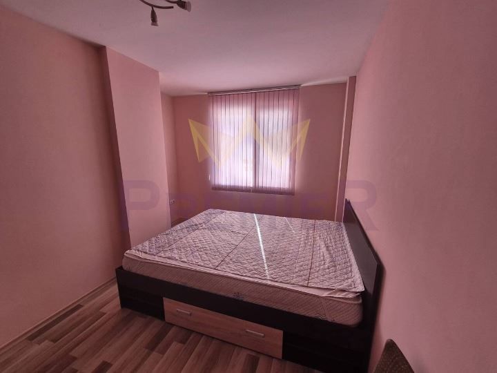 Дава се под наем Двустаен апартамент в Варна, Колхозен пазар - 55 кв.м за 398.82 € - Снимка #4