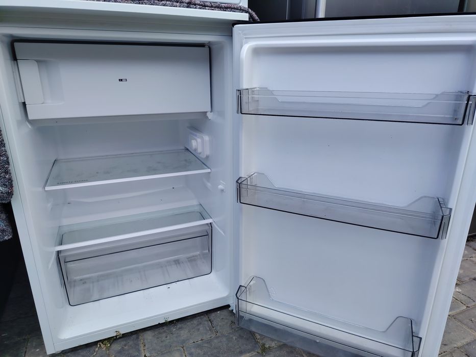 Frigider Compact Exquisit (Import Germania) – Ideal Spații Mici / Birou – Garanție 1 An