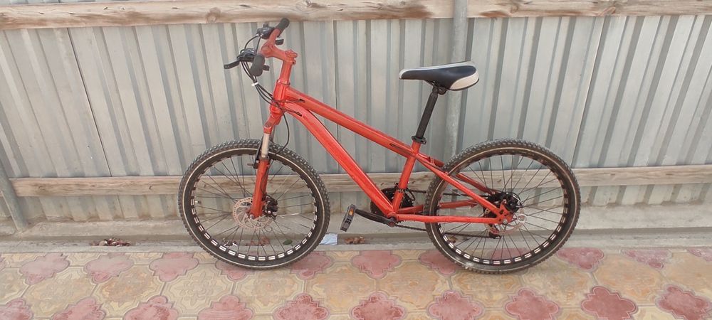 Велосипед в хорошем состоянии