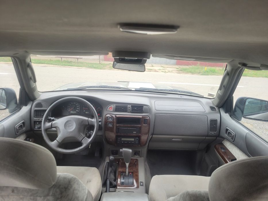 Nissan patrol y61 impecabil 10 din 10