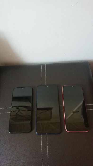 Samsung A20e și Samsung A10s