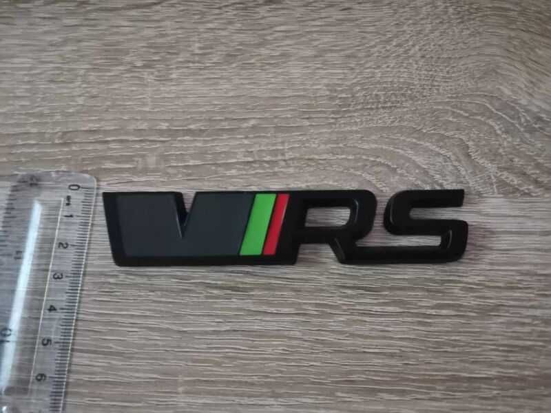 черна емблемa Skoda VRS