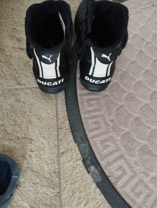 Мото боти кожени