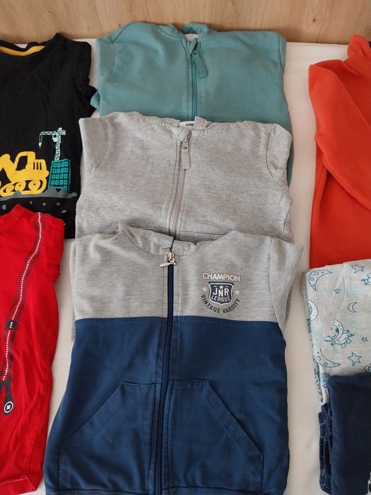 Лот дрехи за момче 104-110см.
