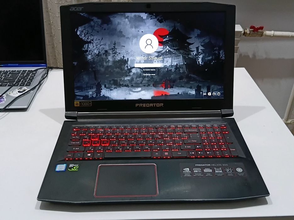 Acer Predator Helios 300, цена 100к окончательное
