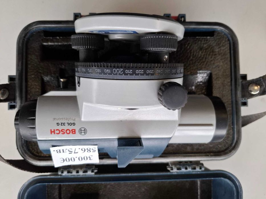 Оптичен нивелир BOSCH GOL 32G