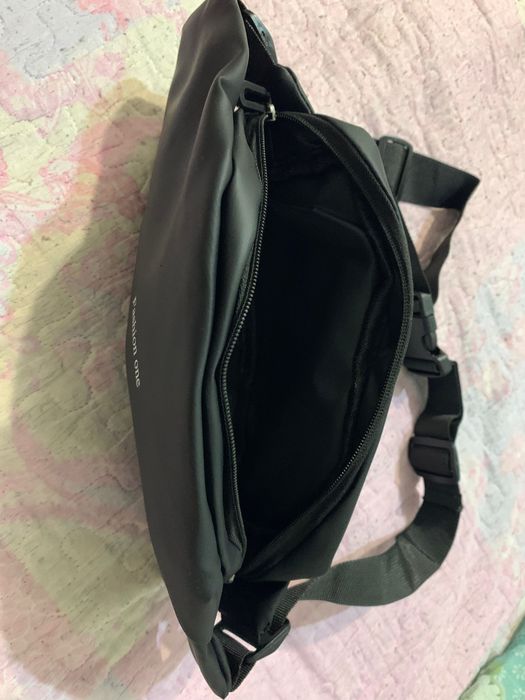 Продам сумку через плечо