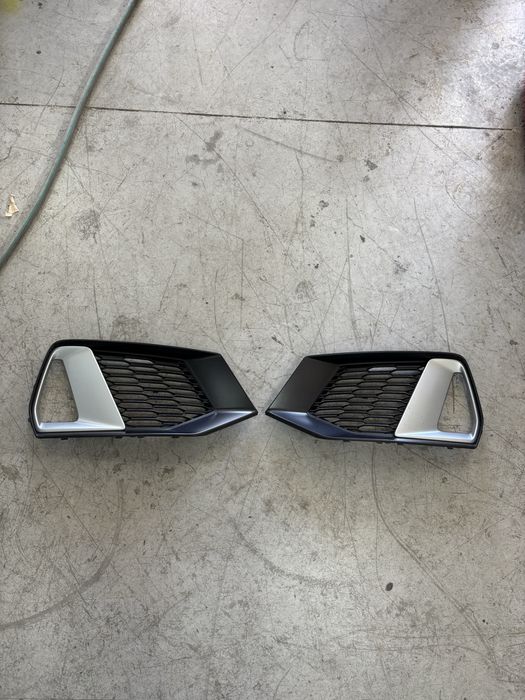 решетки за броня за audi a7 c8 sline 4K8807682B/4K0807681B