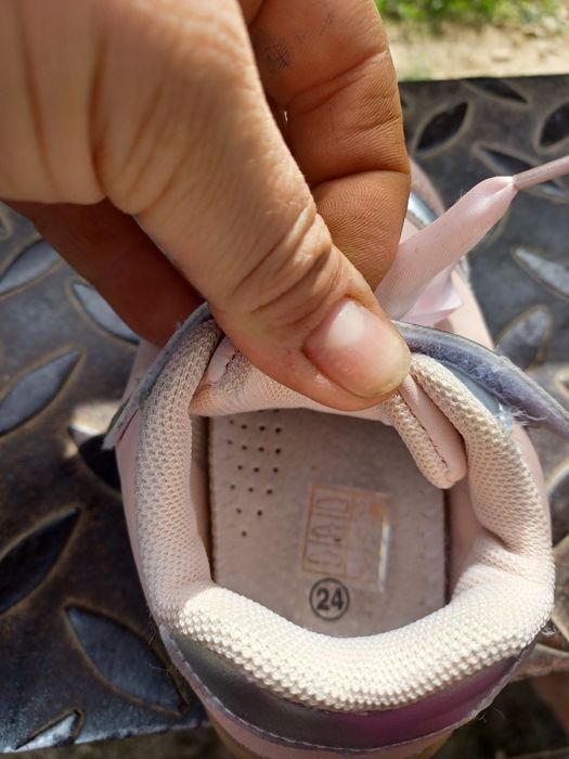 Adidași copii băiat și fetiță